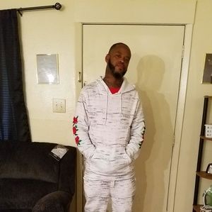 Meet your Posher, Corey